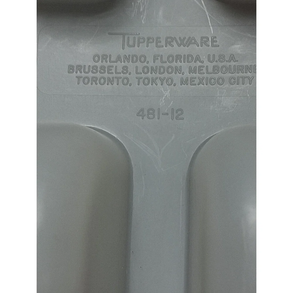 Tupperware Ice Tups Popsicle Maker White Frost 481 12 344 29‎ 343 92 Set of 6